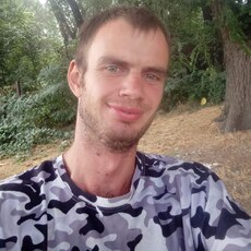 Фотография мужчины Дмитрий, 28 лет из г. Токмак (Киргизия)