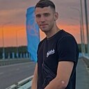 Олег, 23 года