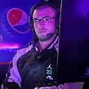 Анас, 22 года
