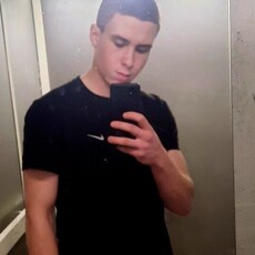 Фотография мужчины Виталий, 19 лет из г. Солнечногорск