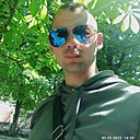 Витя, 32 года