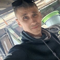 Фотография мужчины Дмитрий, 37 лет из г. Хабаровск