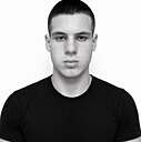 Афгоншо, 18 лет