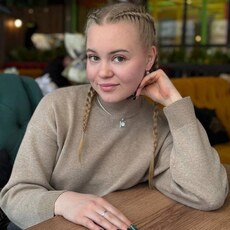 Ангелина, 24 из г. Пермь.