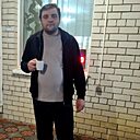 Artur, 32 года