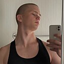 Максим, 18 лет