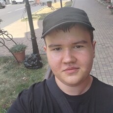 Фотография мужчины Максим, 18 лет из г. Георгиевск