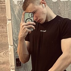 Фотография мужчины Евгений, 22 года из г. Москва