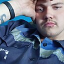 Максим, 22 года