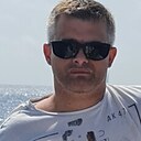 Art, 44 года