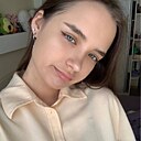 Вика, 23 года