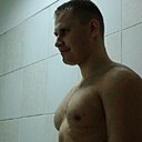 Денис, 33 года