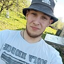 Виктор, 32 года