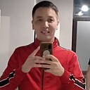 Нуреке, 30 лет