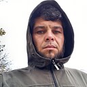 Али, 32 года