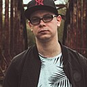 Adrian, 32 года