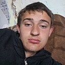 Максим, 19 лет