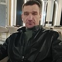 Денис, 42 года