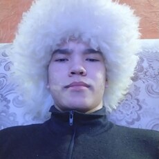 Фотография мужчины Алмаз, 21 год из г. Ишимбай