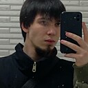 Максим, 21 год
