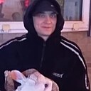 Максим, 24 года