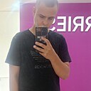 Санечка, 18 лет