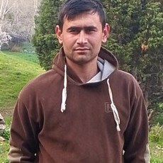 Фотография мужчины Пайравжон, 24 года из г. Тюмень