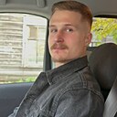 Артем, 24 года