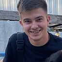 Денис, 23 года