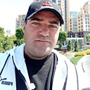 Aram, 44 года