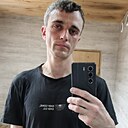 Антон, 33 года