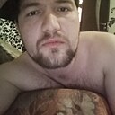 Хушнуд, 25 лет