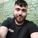 Артём, 24 года
