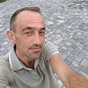 Артур, 44 года