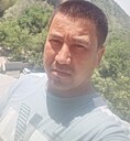 Madaminbek, 33 года