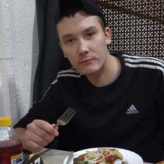 Фотография мужчины Кирилл, 33 года из г. Сургут