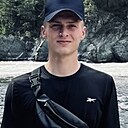 Максим, 25 лет