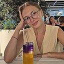 Карина, 22 года
