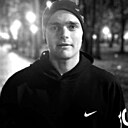 Артем, 22 года