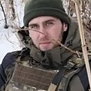 Rz, 33 года