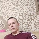 Ванек, 32 года