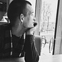 Илья, 33 года