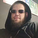 Олег, 33 года