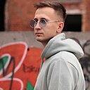 Максим, 25 лет