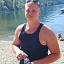 Михаил, 22 года