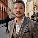 Spartacus, 32 года