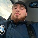 Милан, 25 лет