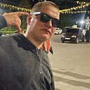 Максим, 24 года