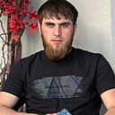 Хусейн, 22 года