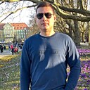 Leo, 32 года